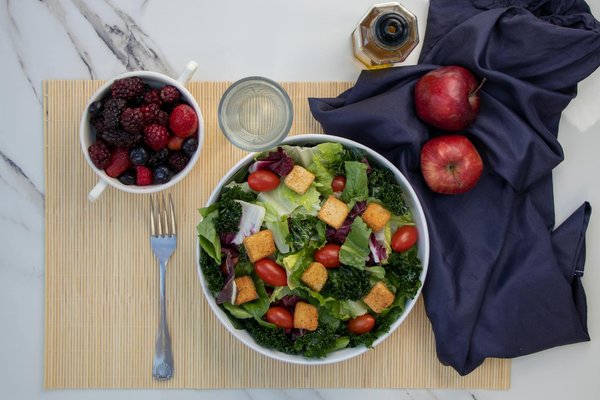 How Can Seniors Enhance Their Mental Well-Being Through Community Programs?